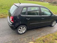 Gebraucht VW Polo 75 PS (55 kW) 2006 Schwarz Kleinwagen