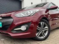 Gebraucht Hyundai i30 110 PS (80 kW) 2017 Rot Coupé