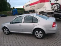 Gebraucht VW Bora 90 PS (66 kW) 1999 Weiß Limousine