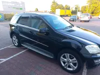 Gebraucht Mercedes ML350 231 PS (169 kW) 2010 Schwarz SUV