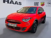 Gebraucht Fiat 600 136 PS (100 kW) 2025 Rot SUV