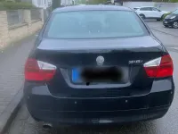 Gebraucht BMW 318 Basis 105 PS (77 kW) 2005 Schwarz Kleinwagen