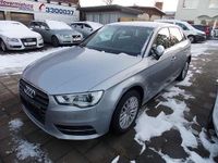 Gebraucht Audi A3 Ambiente 125 PS (91 kW) 2016 Florettsilber Kombi