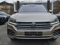 Gebraucht VW Touareg 231 PS (169 kW) 2019 Gold SUV