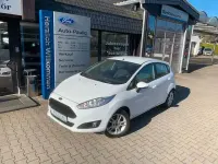 Gebraucht Ford Fiesta 92 PS (67 kW) 2017 Weiß Kleinwagen