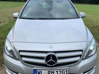 Gebraucht Mercedes 200 136 PS (100 kW) 2012 Polarsilber  metalliclack Van / Kleinbus