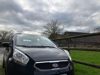 Gebraucht Kia Venga 125 PS (91 kW) 2011 Schwarz Kleinwagen