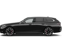 Neu BMW 550e Comfort Edition 489 PS (359 kW) 2026 Schwarz Kombi