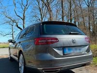 Gebraucht VW Passat R-line 240 PS (176 kW) 2015 Grau Kombi
