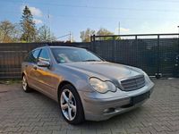 Gebraucht Mercedes C220 Classic 143 PS (105 kW) 2002 Limousine