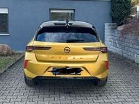Gebraucht Opel Astra Edition 131 PS (96 kW) 2025 Gold Limousine