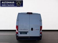 Gebraucht Peugeot Boxer 140 PS (102 kW) 2024 Weiß Van