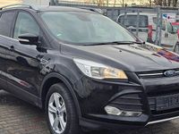 Gebraucht Ford Kuga Trend 120 PS (88 kW) 2015 Schwarz SUV