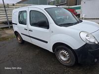 Gebraucht Renault Kangoo Rapid Extra 68 PS (50 kW) 2012 Weiß Van / Kleinbus