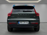 Gebraucht Volvo XC40 Plus 197 PS (144 kW) 2026 Forest lake / metallic SUV