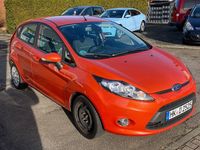 Gebraucht Ford Fiesta 95 PS (69 kW) 2012 Rot Limousine