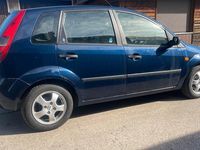 Gebraucht Ford Fiesta 69 PS (50 kW) 2004 Blau Kleinwagen