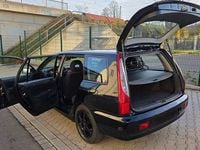 Gebraucht Mitsubishi Lancer Invite 98 PS (72 kW) 2006 Schwarz Kombi