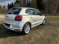 Gebraucht VW Polo LOUNGE 90 PS (66 kW) 2015 Silber Kleinwagen