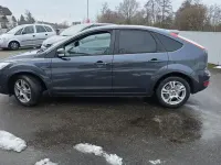 Gebraucht Ford Focus 109 PS (80 kW) 2010 Grau Kleinwagen