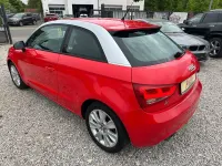 Gebraucht Audi A1 Ambition 122 PS (89 kW) 2012 Rot Kleinwagen