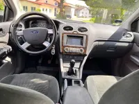 Usado Ford Focus 116 CV (85 kW) 2005 Plateado Berlina
