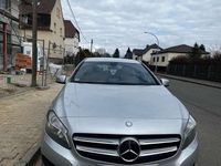 Gebraucht Mercedes A180 122 PS (89 kW) 2014 Limousine