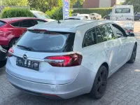 Gebraucht Opel Insignia Edition 136 PS (100 kW) 2016 Silber Kombi