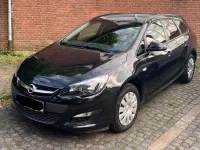 Gebraucht Opel Astra Edition 116 PS (85 kW) 2016 Schwarz Kombi