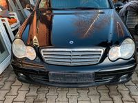 Gebraucht Mercedes C200 136 PS (100 kW) 2005 Schwarz Kombi