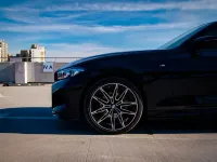 Gebraucht BMW 320 Performance 190 PS (139 kW) 2024 Schwarz Limousine