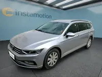 Gebraucht VW Passat 150 PS (110 kW) 2023 Silber Kombi