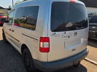 Gebraucht VW Caddy Life 102 PS (75 kW) 2009 Silber Van / Kleinbus