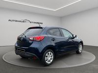 Gebraucht Mazda 2 Prime-Line 75 PS (55 kW) 2018 Deep crystal blue Limousine