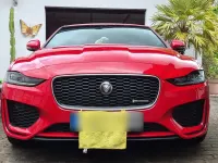 Gebraucht Jaguar XE R-Dynamic 179 PS (131 kW) 2019 Rot Limousine