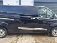Gebraucht Ford Transit Custom 130 PS (95 kW) 2017 Schwarz Van / Kleinbus