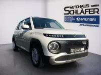 Gebraucht Hyundai Inster Select 85 kW (116 PS) 2025 Atlas white / sol Kleinwagen
