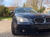 Gebraucht BMW 523 177 PS (130 kW) 2006 Blau Limousine