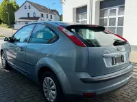 Gebraucht Ford Focus 109 PS (80 kW) 2006 Silber Limousine