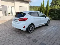 Gebraucht Ford Fiesta Vignale 101 PS (74 kW) 2017 Weiß Kleinwagen