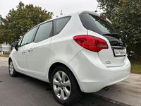 Gebraucht Opel Meriva Edition 120 PS (88 kW) 2011 Weiß Van / Kleinbus