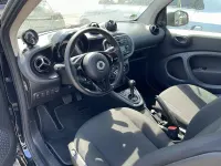 Gebraucht Smart ForTwo Coupé 60 kW (82 PS) 2022 Schwarz tridion sicherheitszelle in blac Kleinwagen