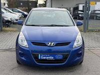 Gebraucht Hyundai i20 Edition+ 77 PS (56 kW) 2011 Blau Limousine
