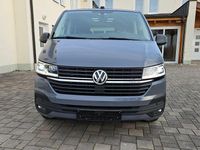 Gebraucht VW Multivan 150 PS (110 kW) 2022 Grau Van / Kleinbus