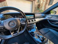 Gebraucht Mercedes E250 AMG line 211 PS (155 kW) 2017 Schwarz Kombi