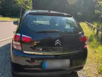 Gebraucht Citroën C3 SELECTION 82 PS (60 kW) 2015 Blau Limousine