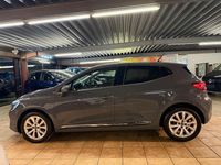 Gebraucht Renault Clio V Intens 131 PS (96 kW) 2020 Grau Limousine