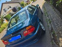 Gebraucht BMW 323 170 PS (125 kW) 1999 Blau Limousine