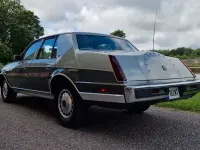 Gebraucht Lincoln Continental 116 PS (85 kW) 1984 Grün Limousine