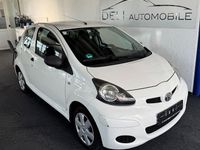 Gebraucht Toyota Aygo Basis 68 PS (50 kW) 2011 Weiß Kleinwagen